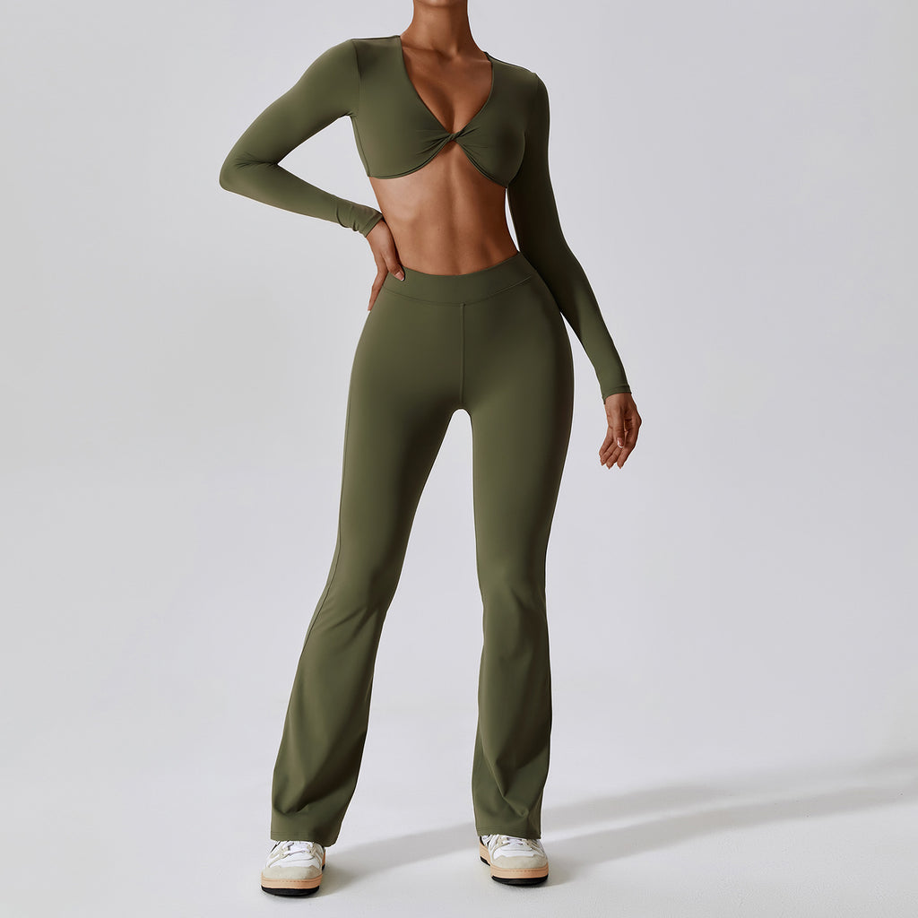 Rihanna Set