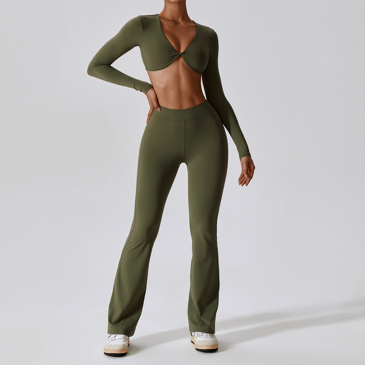 Rihanna Set